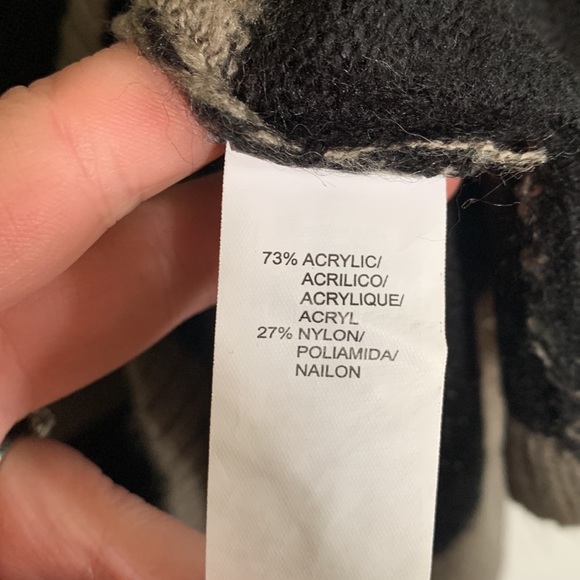 Kenzie sweater - Picture 5 of 6